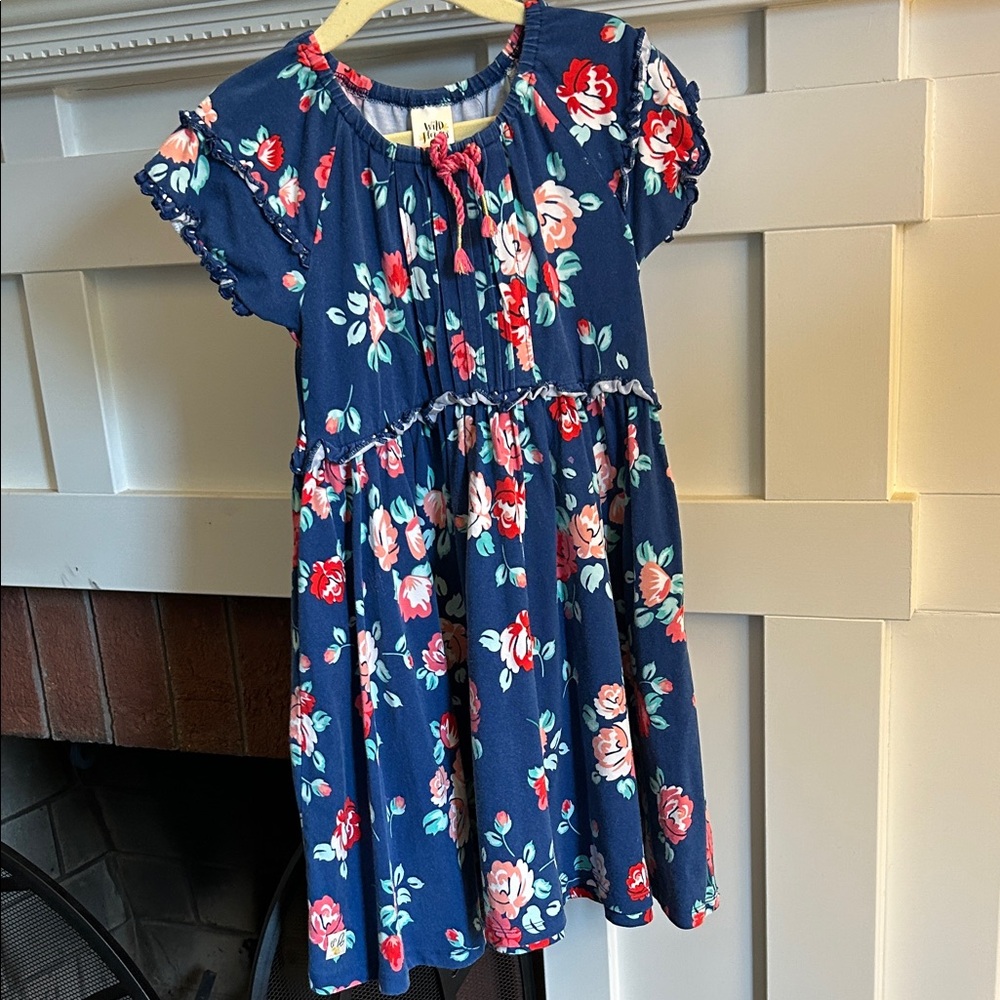 Wildflowers Floral Dress Size 6 w/headband